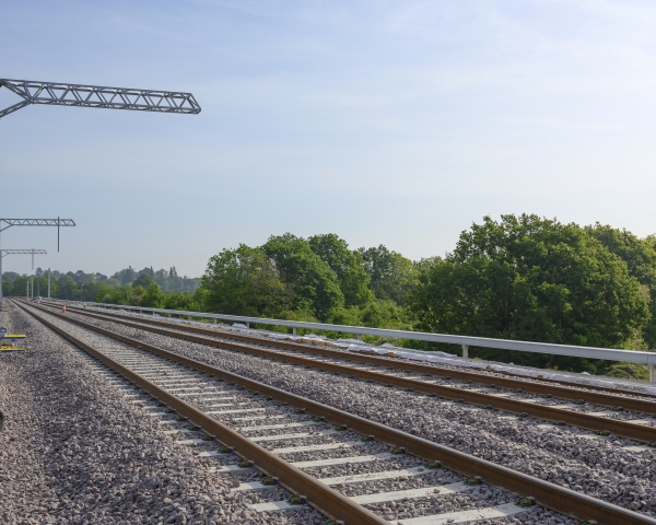 Installation of switches and crossings at Radlett Rail Freight Interchange